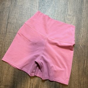 Serenity shorts 4” | pink | M | CSB | workout shorts